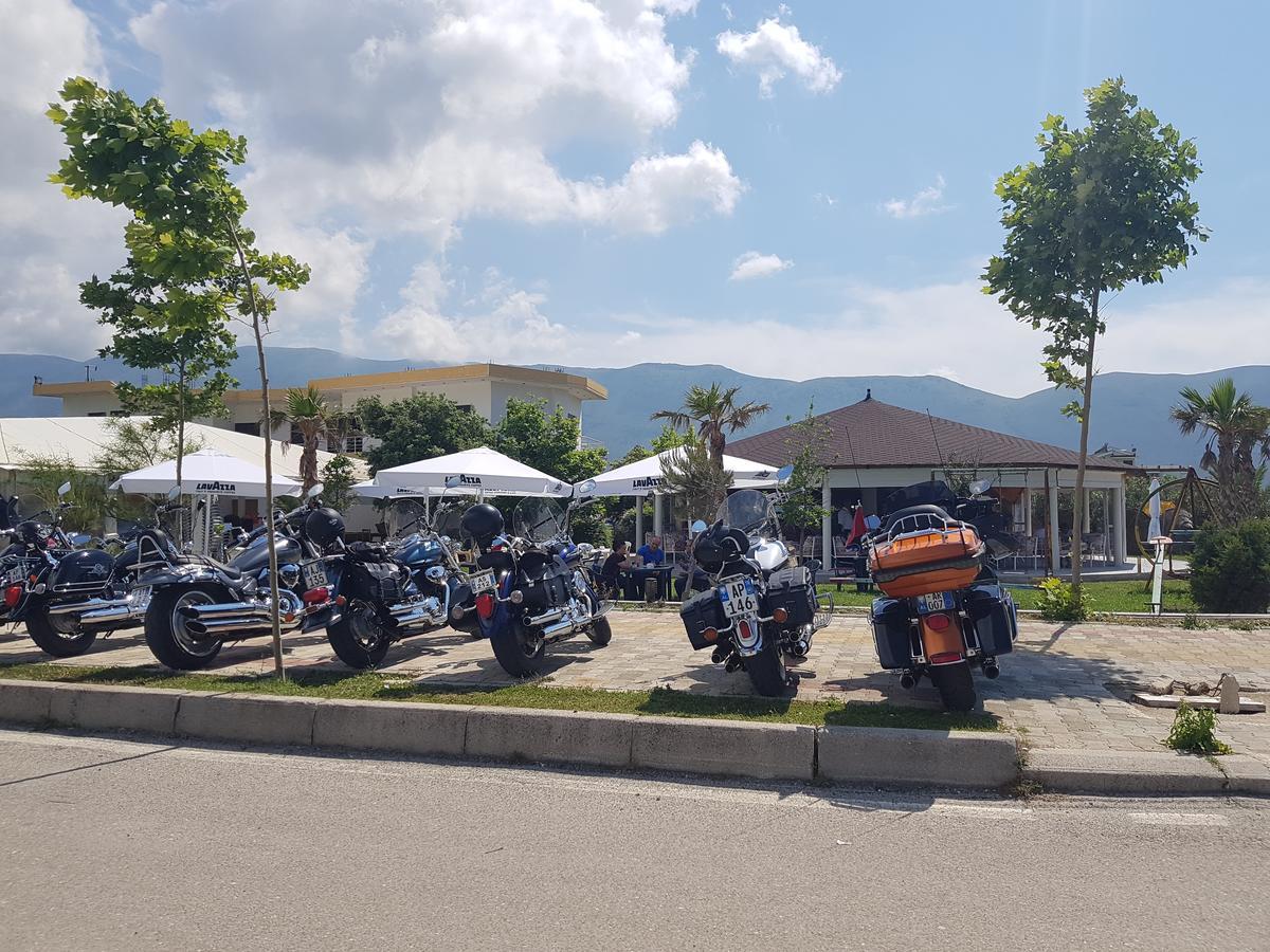 Kompleksi Turistik Edir Орикум Екстериор снимка
